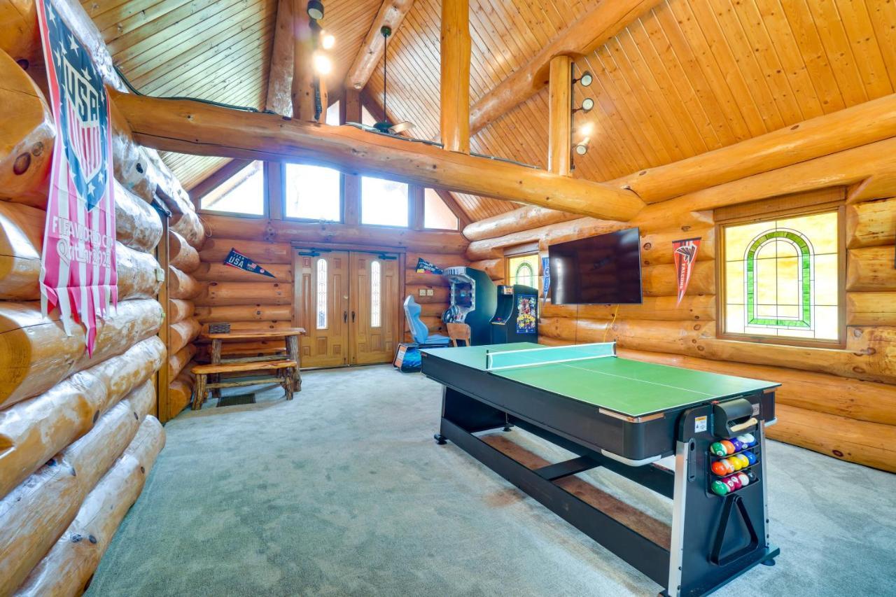 Lovely Gatlinburg Cabin With Private Hot Tub! Bagian luar foto